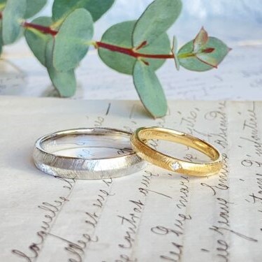 フェザーラインの結婚指輪